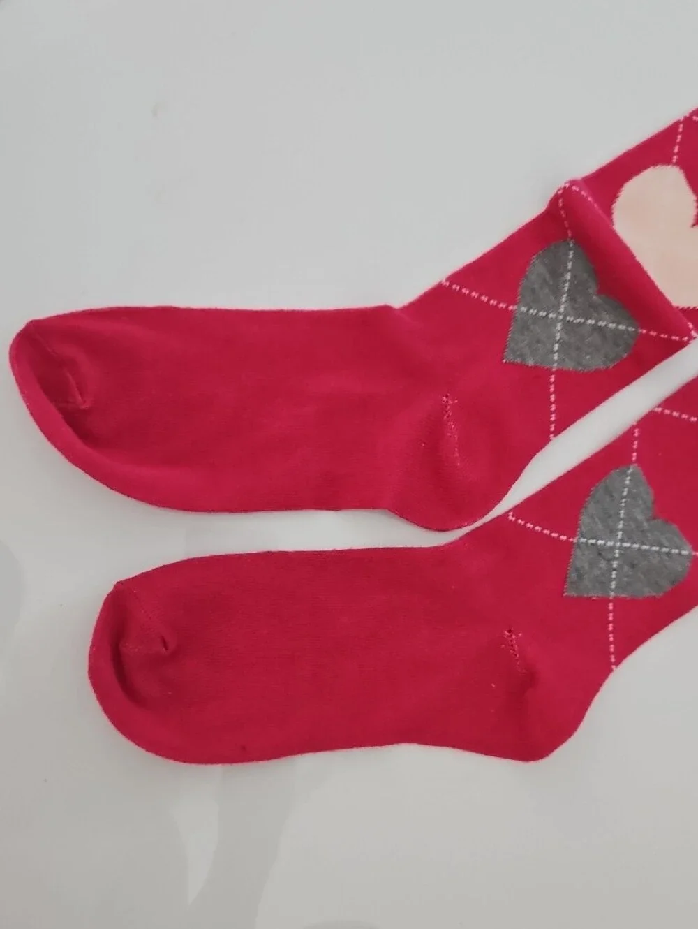 Pink Knee-High Argyle Pattern Socks with Pink and Gray Hearts
